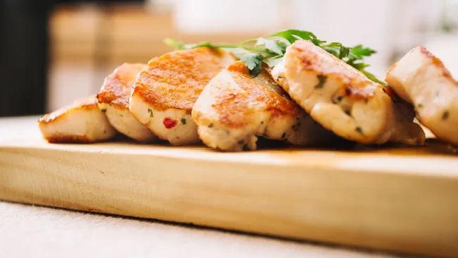 Сочное куриное филе без заморочек — секретная начинка решает все