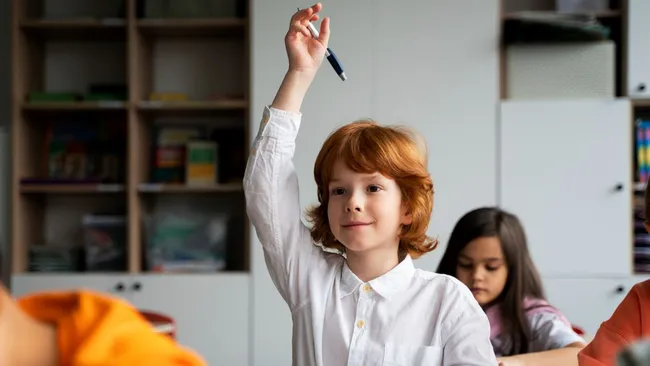 Условия проживания влияют на посещаемость школьников