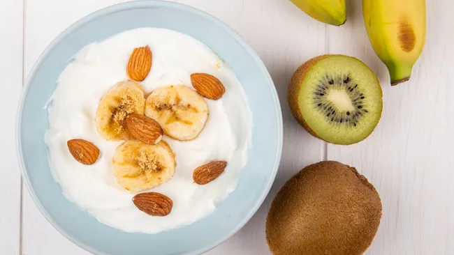 Завтрак для всей семьи за 10 минут — берём пачку творога и бананы