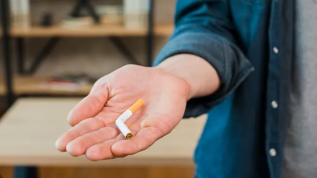 Частичный отказ от сигарет почти не снижает риск сердечно-сосудистых заболеваний