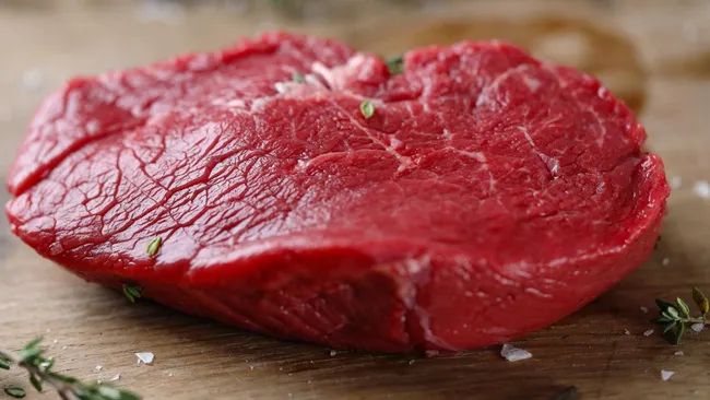 Полный отказ от красного мяса не гарантирует увеличение продолжительности жизни 