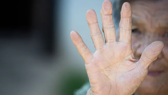 В Таиланде обнаружили самую пожилую женщину на планете