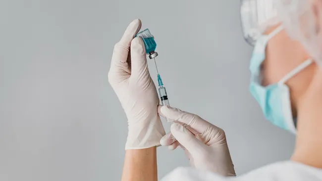 Вакцинация от COVID-19 снижает риск инфекций у детей с атопическим дерматитом