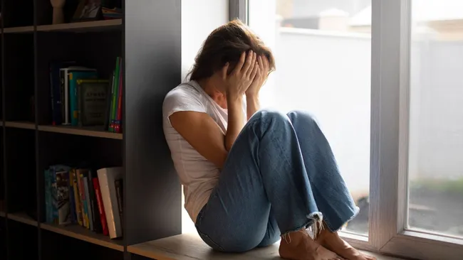 Психотерапевт Крашкина: раздражительность и бессонница могут говорить о депрессии