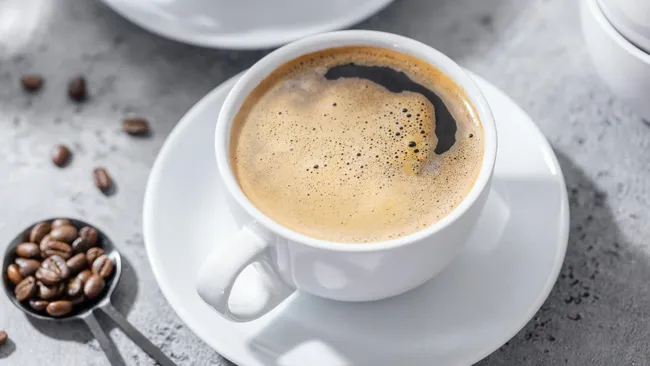 Кофеин на самом деле не вызывает хроническую бессонницу 