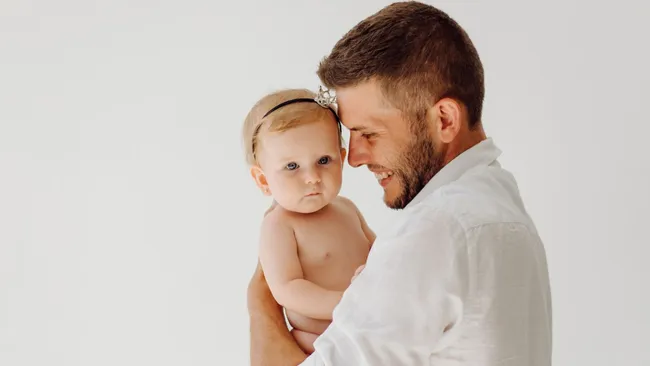 Вовлечённость отца в первый год жизни ребёнка влияет на здоровье в будущем 