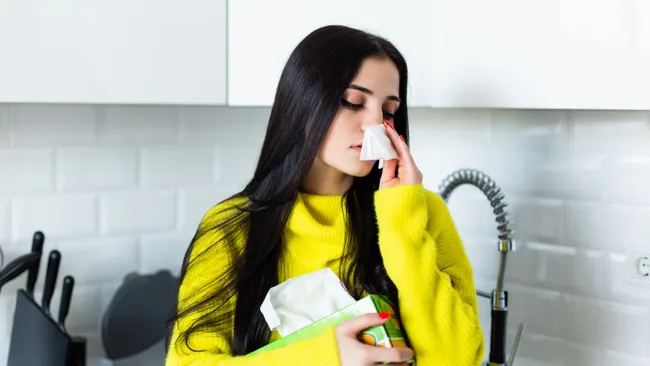 Промывание носа помогает быстрее выздороветь при простуде 