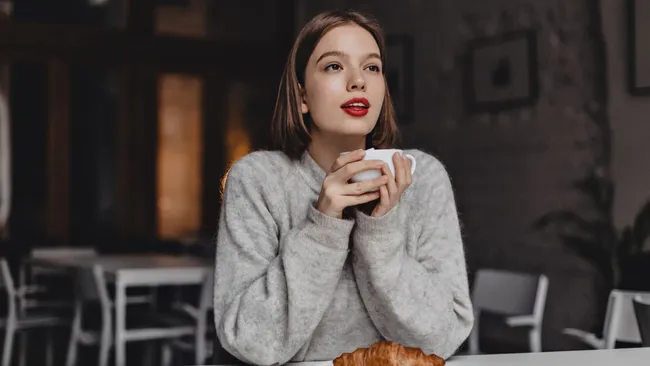 Нутрициолог Гузман посоветовала пить кофе до 15 часов дня