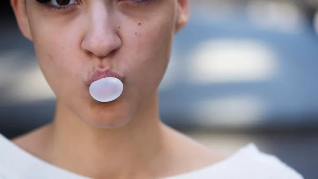 В России придумали жвачку против кариеса 