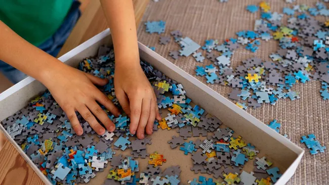 Американец четыре года собирал самый большой пазл в мире 