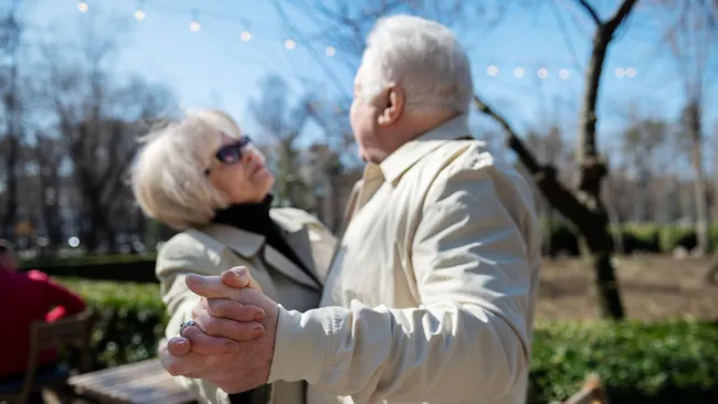 Гены охотников-собирателей могут способствовать высокой продолжительности жизни