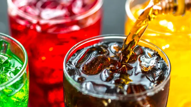  Сладкая газировка оказалась триггером депрессии у женщин 