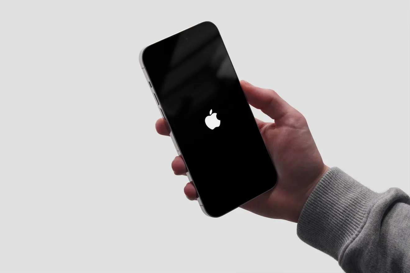 Как запустить обновление iOS на iPhone