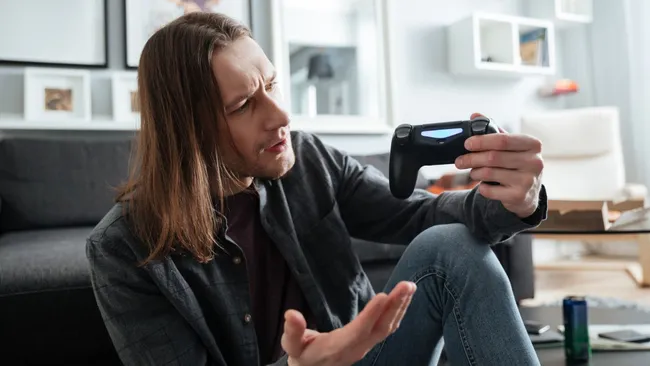 Более десяти часов видеоигр в неделю могут приводить к набору веса 