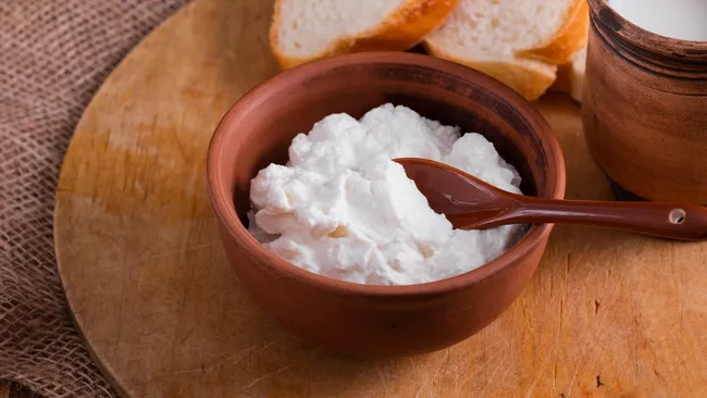 Натуральный крем-сыр за копейки — вместо магазинной химии 4 ингредиента 