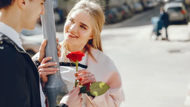 Психологи выяснили, что лучше всего писать на следующее утро после свидания