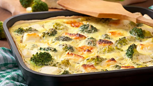 Осторожно, вызывает зависимость — сочная и безумно ароматная запеканка для ужина 