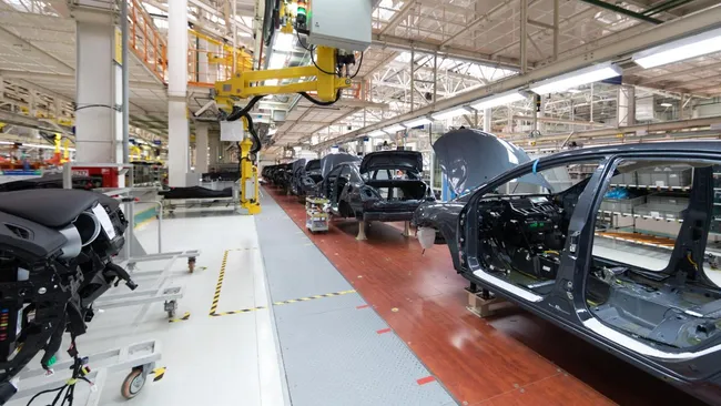 В Китае запустили производство летающих автомобилей 