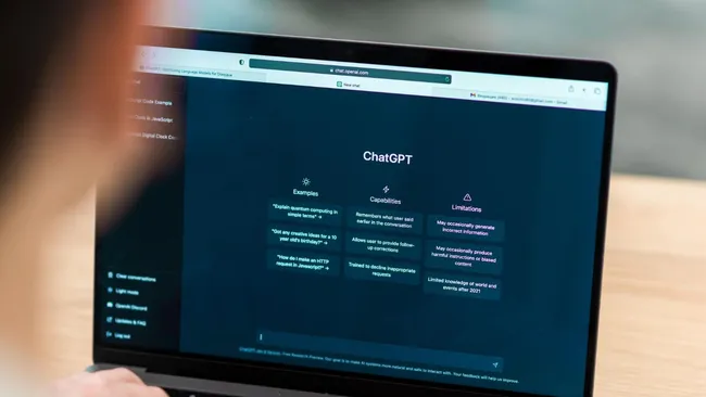 ChatGPT показал лучшие результаты на вступительных экзаменах вуза Японии