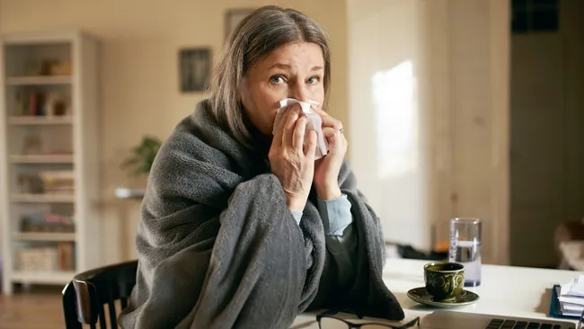 Инфекционист Коновалов: грипп отличается от простуды острым и внезапным началом